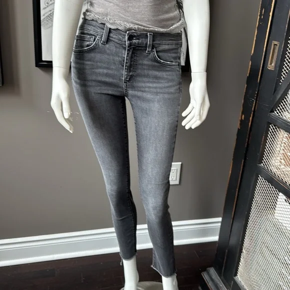 Joe’s Jeans - Picture 1 of 14